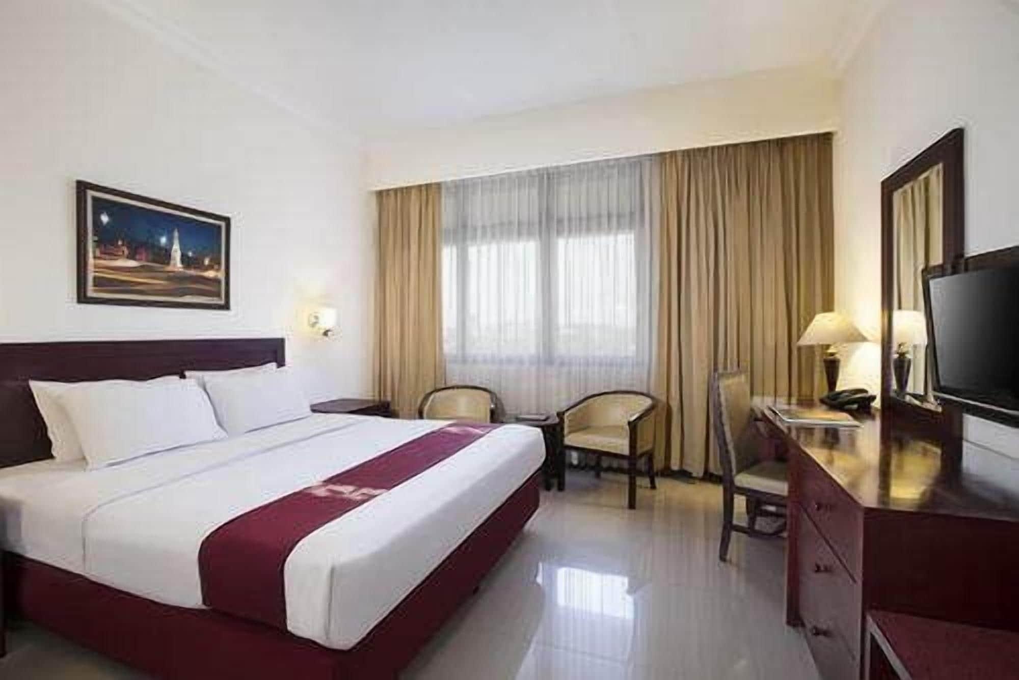 Mmugm Hotel Pakualaman Εξωτερικό φωτογραφία