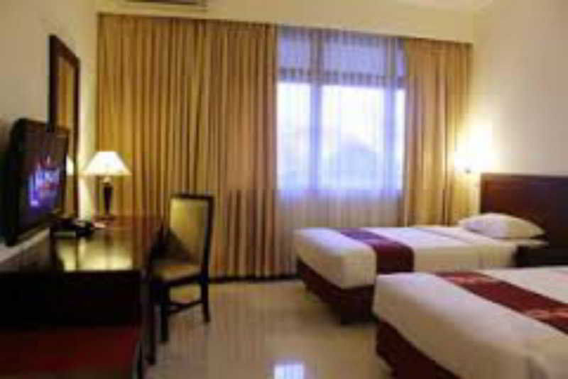 Mmugm Hotel Pakualaman Εξωτερικό φωτογραφία
