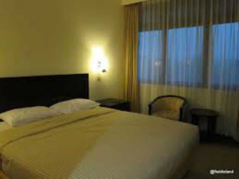 Mmugm Hotel Pakualaman Εξωτερικό φωτογραφία